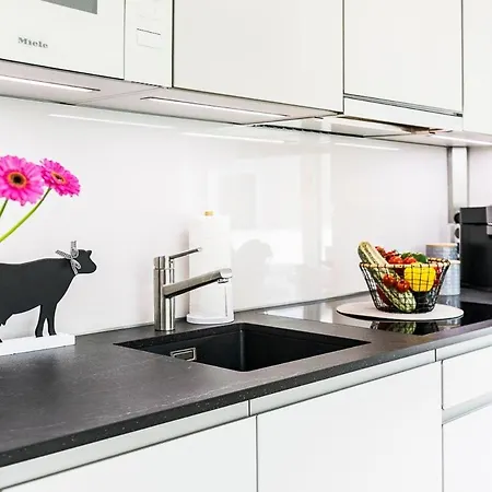 19 Am Schloss Ranzow - Fraeulein Ava Διαμέρισμα *